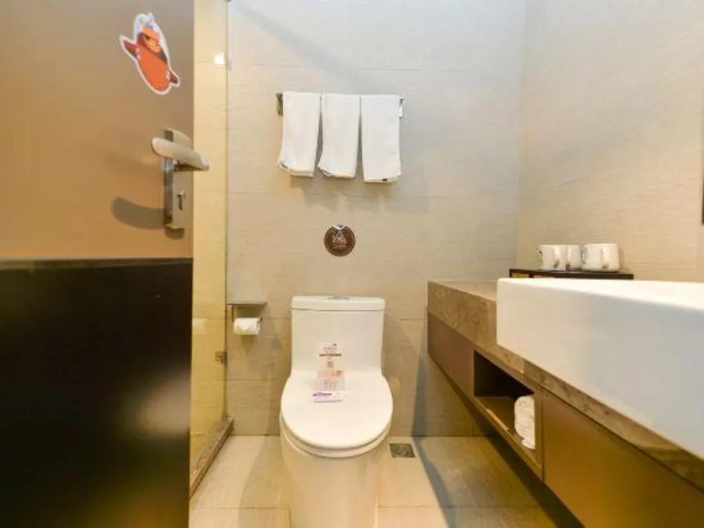 Home Inn Plus Shanghai Pudong Airport Chuansha Branch