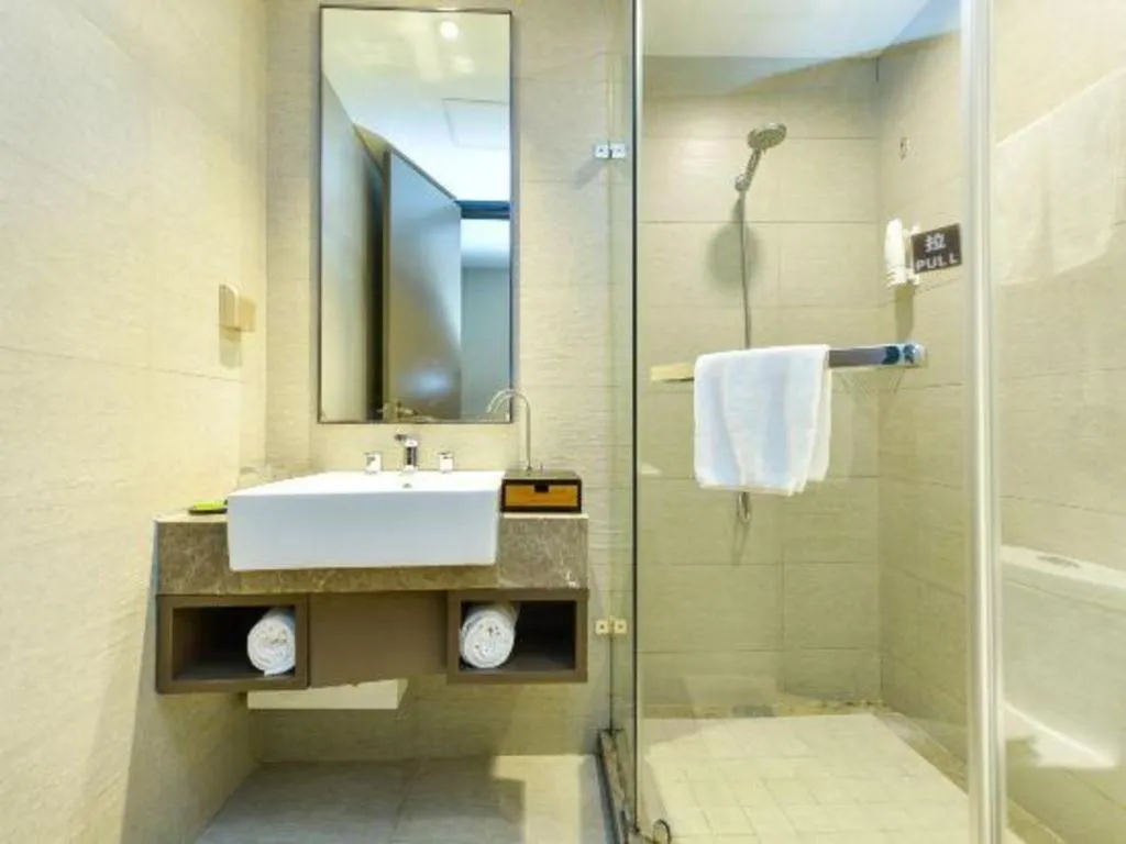 Home Inn Plus Shanghai Pudong Airport Chuansha Branch