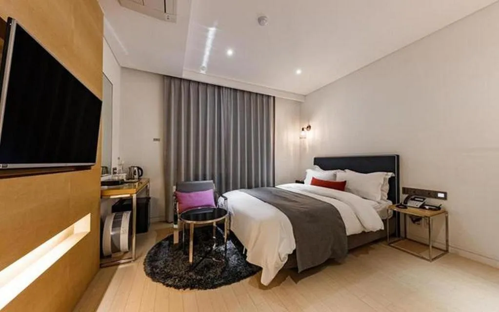 Bed in Daejeon Namoo Hotel