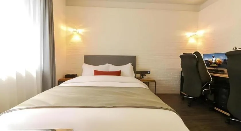 Bed in Daejeon Namoo Hotel