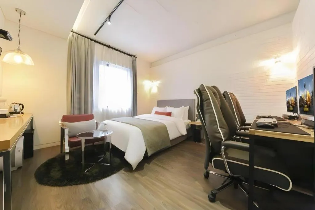 Bed in Daejeon Namoo Hotel