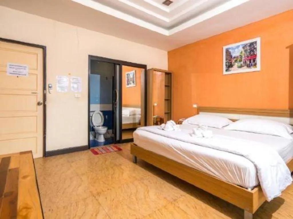 Bed in Prew Lom Chom Nam Resort