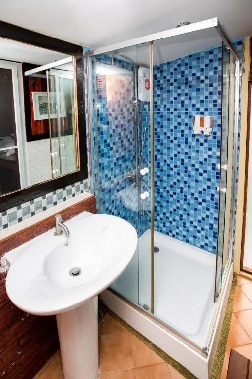 Prew Lom Chom Nam Resort