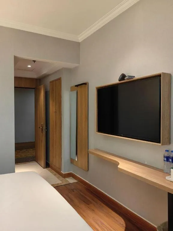 Bed in GreenTree Inn Shanghai Hongqiao Hub Convention Center Jinghua Road Shell Hotel