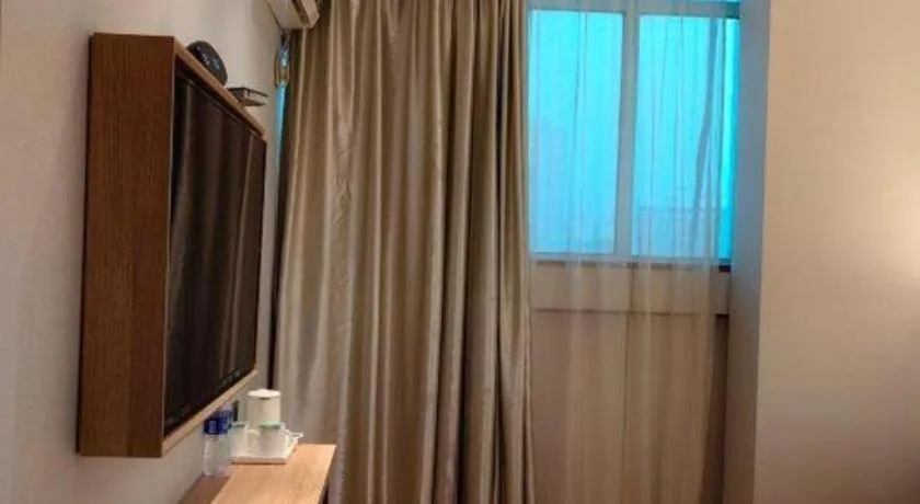 GreenTree Inn Shanghai Hongqiao Hub Convention Center Jinghua Road Shell Hotel