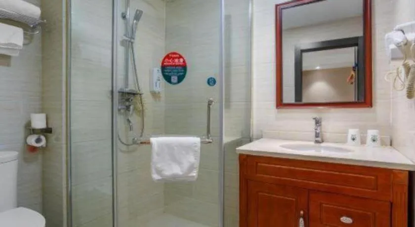 GreenTree Inn Shanghai Hongqiao Hub Convention Center Jinghua Road Shell Hotel