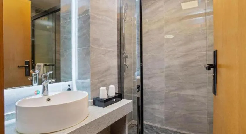 GreenTree Inn Puyang Ruifengyuan Business Hotel