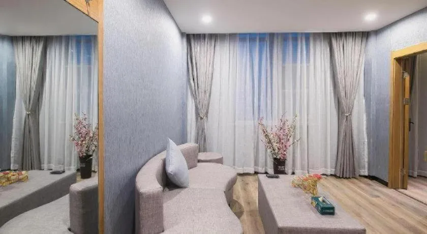 GreenTree Inn Puyang Ruifengyuan Business Hotel