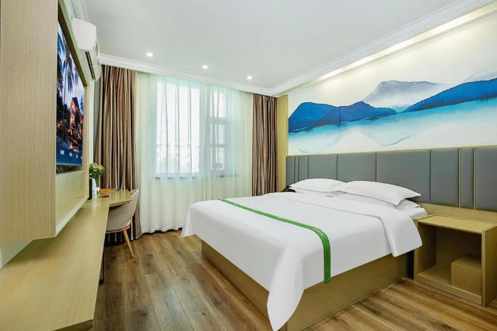 Bed in GreenTree Inn Puyang Ruifengyuan Business Hotel