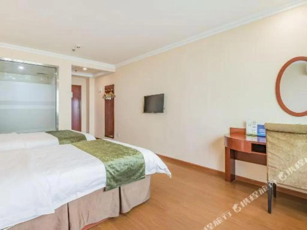 Bed in GreenTree Inn Beijing East Yizhuang District Second Kechuang Street Express Hotel