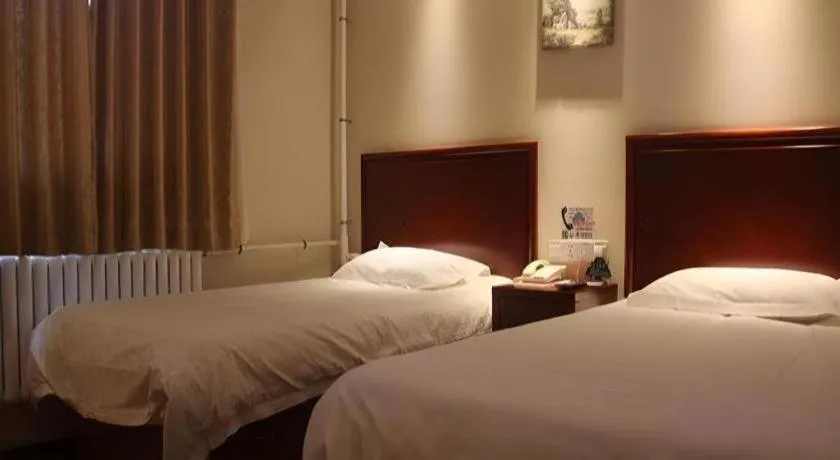 Bed in GreenTree Inn Beijing East Yizhuang District Second Kechuang Street Express Hotel
