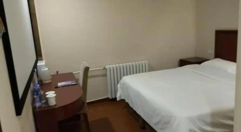Bed in GreenTree Inn Beijing East Yizhuang District Second Kechuang Street Express Hotel