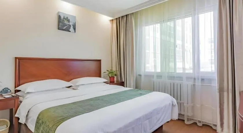Bed in GreenTree Inn Beijing East Yizhuang District Second Kechuang Street Express Hotel
