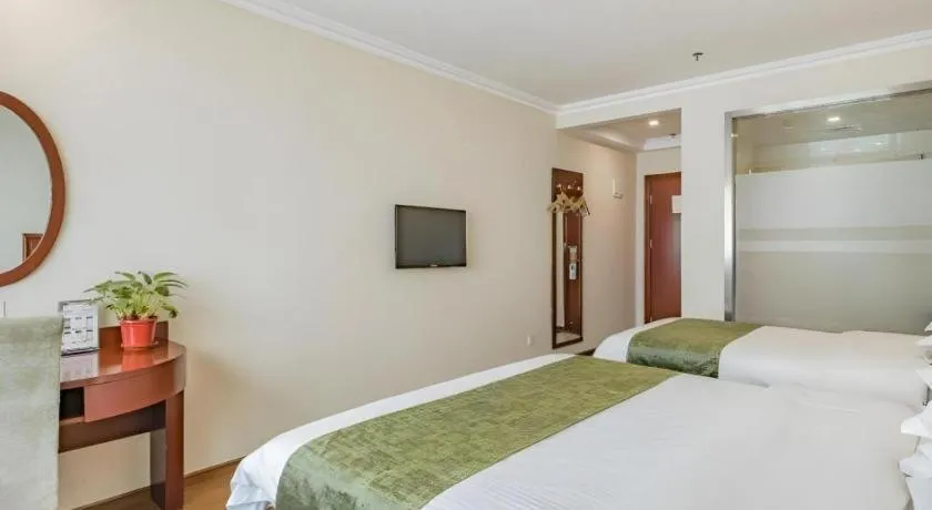 Bed in GreenTree Inn Beijing East Yizhuang District Second Kechuang Street Express Hotel