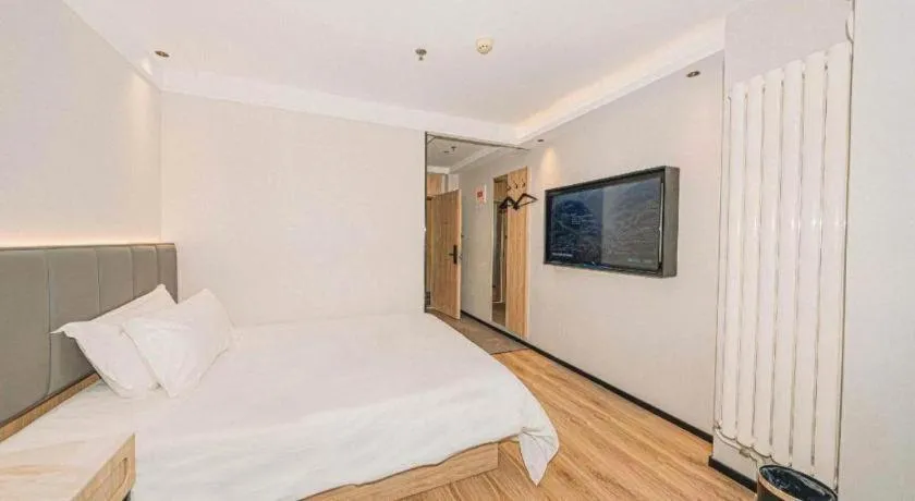 Bed in GreenTree Inn Beijing Capital Airport New International Exhibition Center Express Hotel