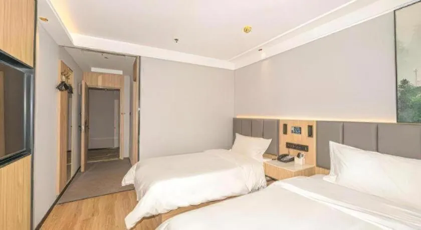 Bed in GreenTree Inn Beijing Capital Airport New International Exhibition Center Express Hotel
