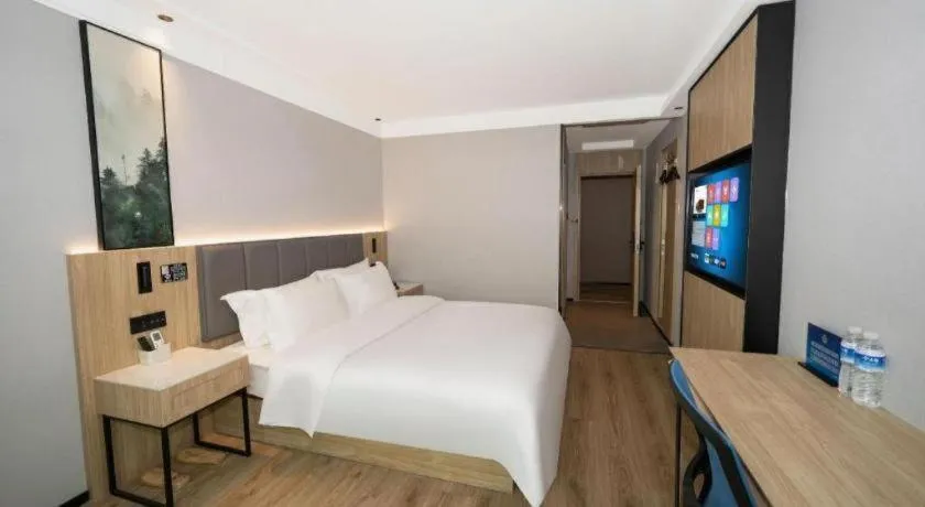 Bed in GreenTree Inn Beijing Capital Airport New International Exhibition Center Express Hotel