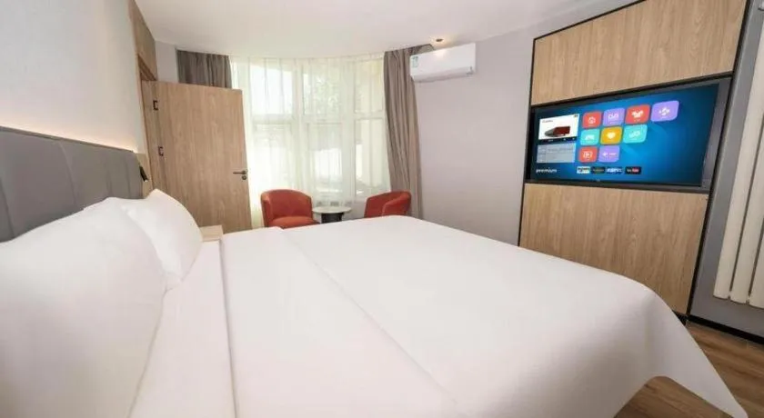 Bed in GreenTree Inn Beijing Capital Airport New International Exhibition Center Express Hotel