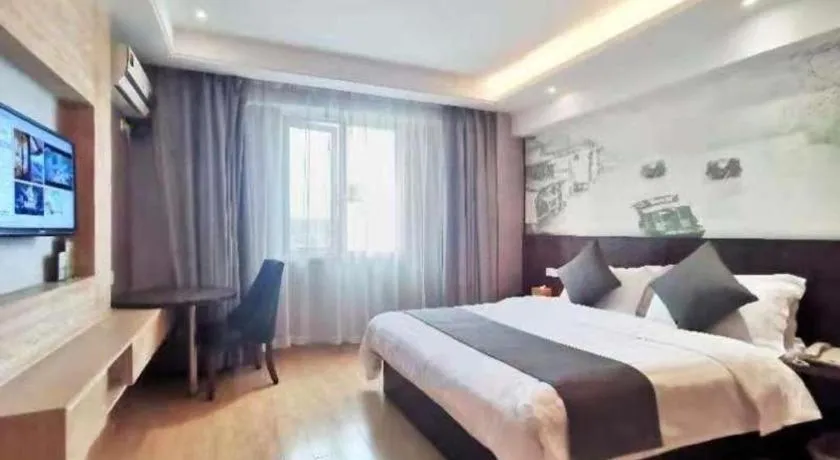 Bed in GreenTree Inn Huzhou South Street Chaoyin Bridge Business Hotel