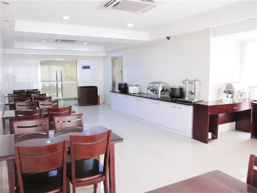 GreenTree Inn Changshu Zhaoshangcheng Express Hotel