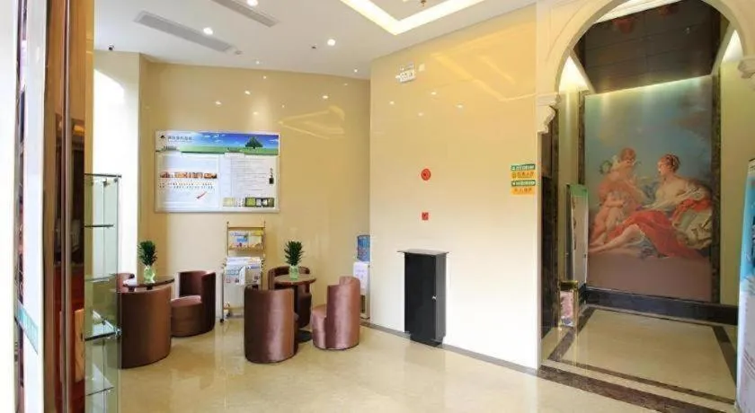 GreenTree Inn Jieyang North Linjiang Road Express Hotel