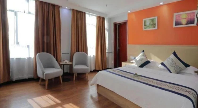 Bed in GreenTree Inn Jieyang North Linjiang Road Express Hotel