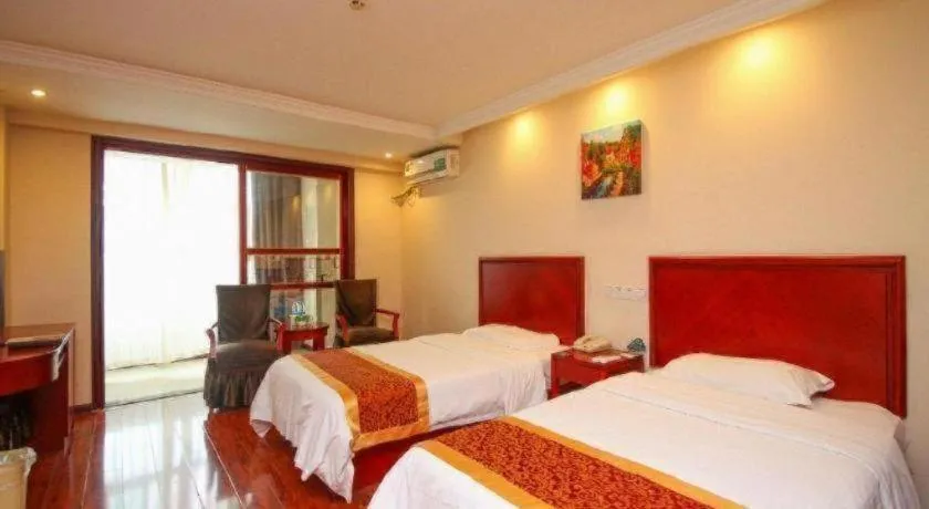 Bed in GreenTree Inn Lianyungang Guanyun Bus Station Zhenxing Garden Express Hotel