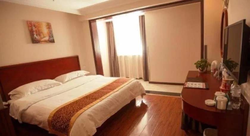 Bed in GreenTree Inn Lianyungang Guanyun Bus Station Zhenxing Garden Express Hotel