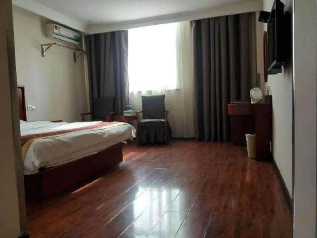 Bed in GreenTree Inn Lianyungang Guanyun Bus Station Zhenxing Garden Express Hotel