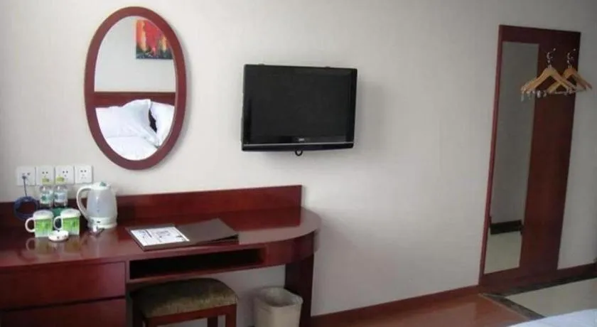 GreenTree Inn Zhejiang Ningbo Exhibition and Convention Center Bus East Station Express Hotel