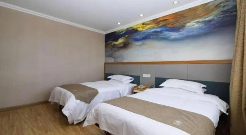 Bed in GreenTree Inn Zhejiang Ningbo Exhibition and Convention Center Bus East Station Express Hotel
