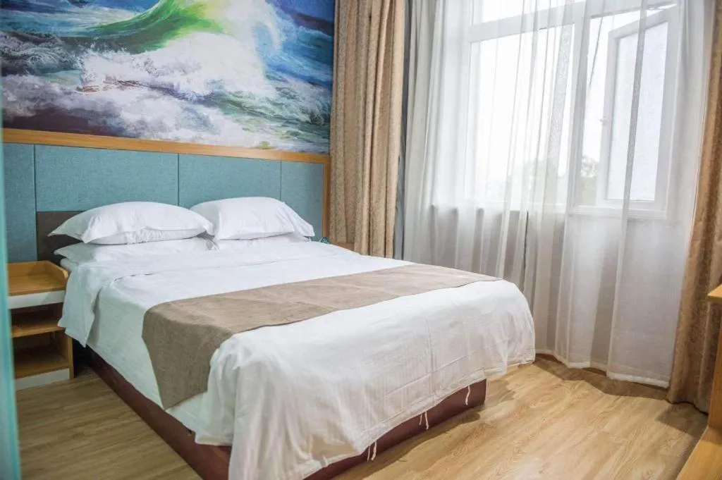 Bed in GreenTree Inn Zhejiang Ningbo Exhibition and Convention Center Bus East Station Express Hotel