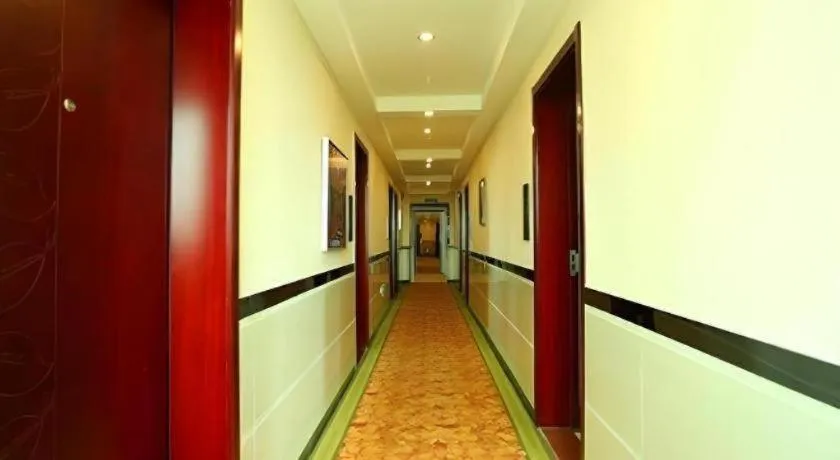 GreenTree Inn Guangzhou Baiyun International Airport Huaxi Road Express Hotel