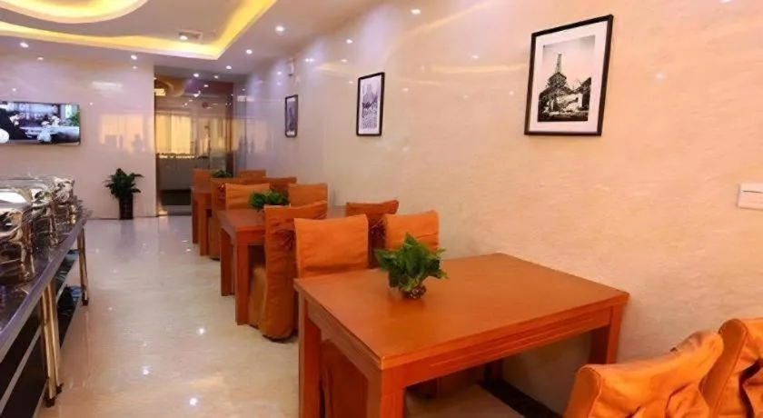 GreenTree Inn Guangzhou Baiyun International Airport Huaxi Road Express Hotel