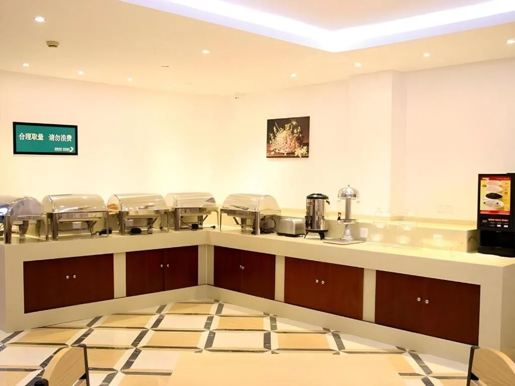 GreenTree Inn ShangHai KangQiao Industrial Zone JinXiu Road Business Hotel