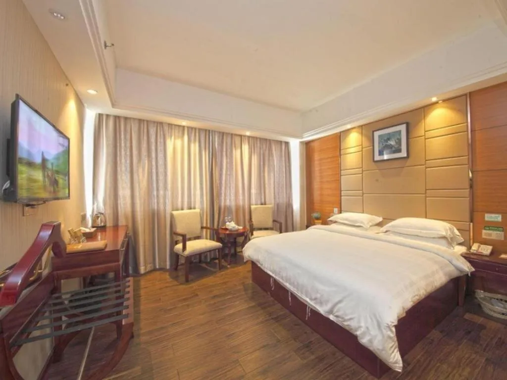 Bed in GreenTree Inn GuangDong JieYang Bus Terminal Station RongHua Avenue Business Hotel