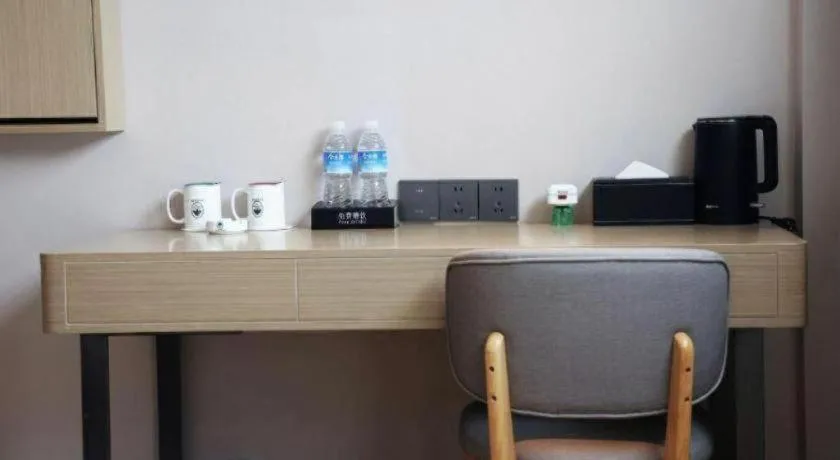 GreenTree Inn Suzhou Industrial Zone Yangcheng Lake Weiting Mong Kok Express Hotel