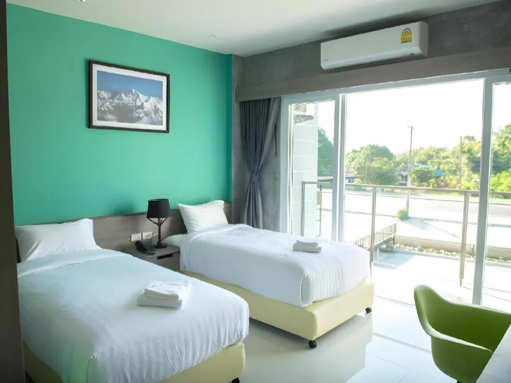 Bed in The Peak Boutique Hotel