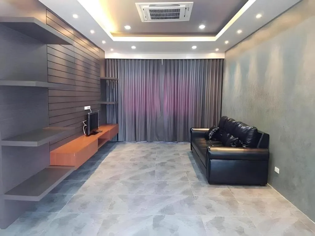 The Peak Boutique Hotel