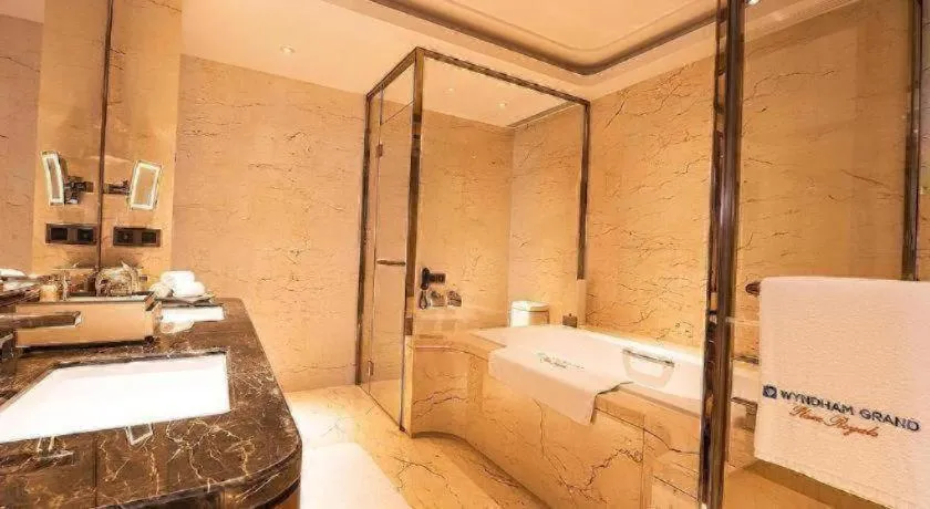 Wyndham Grand Plaza Royale Huayu Chongqing