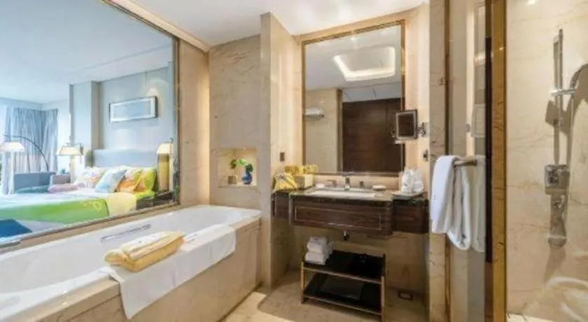 Bed in Wyndham Grand Plaza Royale Huayu Chongqing