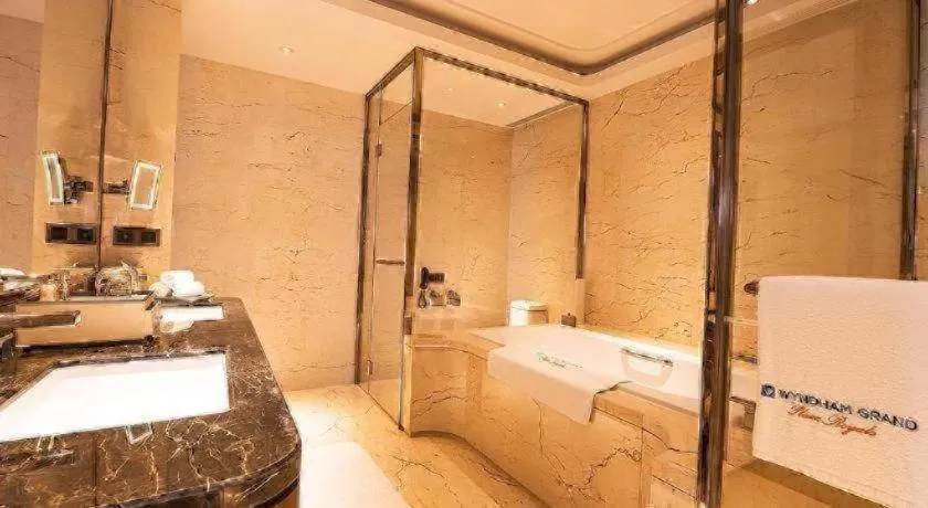 Wyndham Grand Plaza Royale Huayu Chongqing