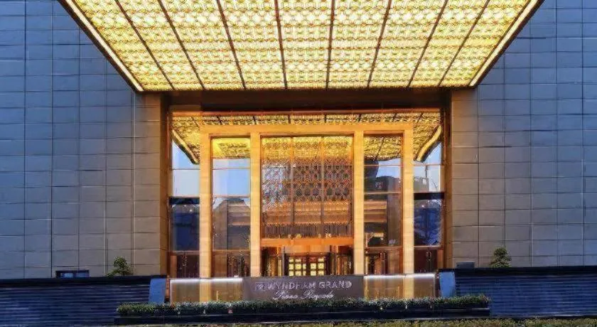 Wyndham Grand Plaza Royale Huayu Chongqing
