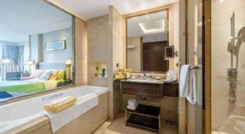 Bed in Wyndham Grand Plaza Royale Huayu Chongqing