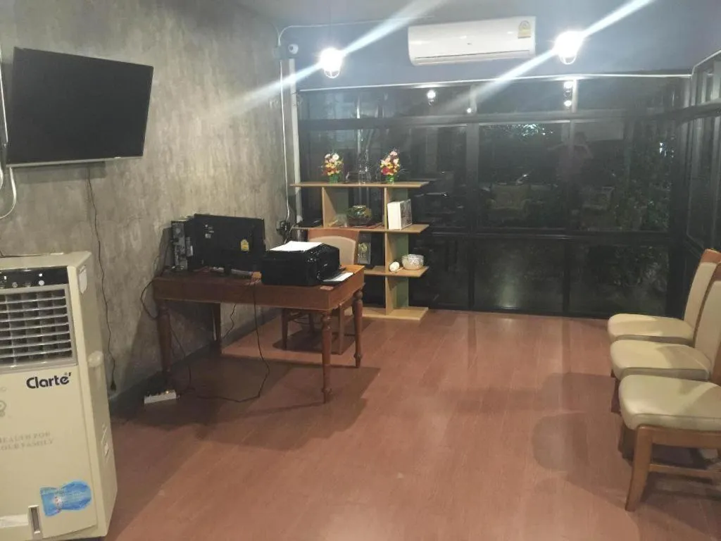 One Beat Vintage&Bistro