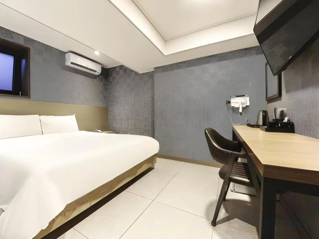 Bed in Hotel TreeShade Dongdaemun