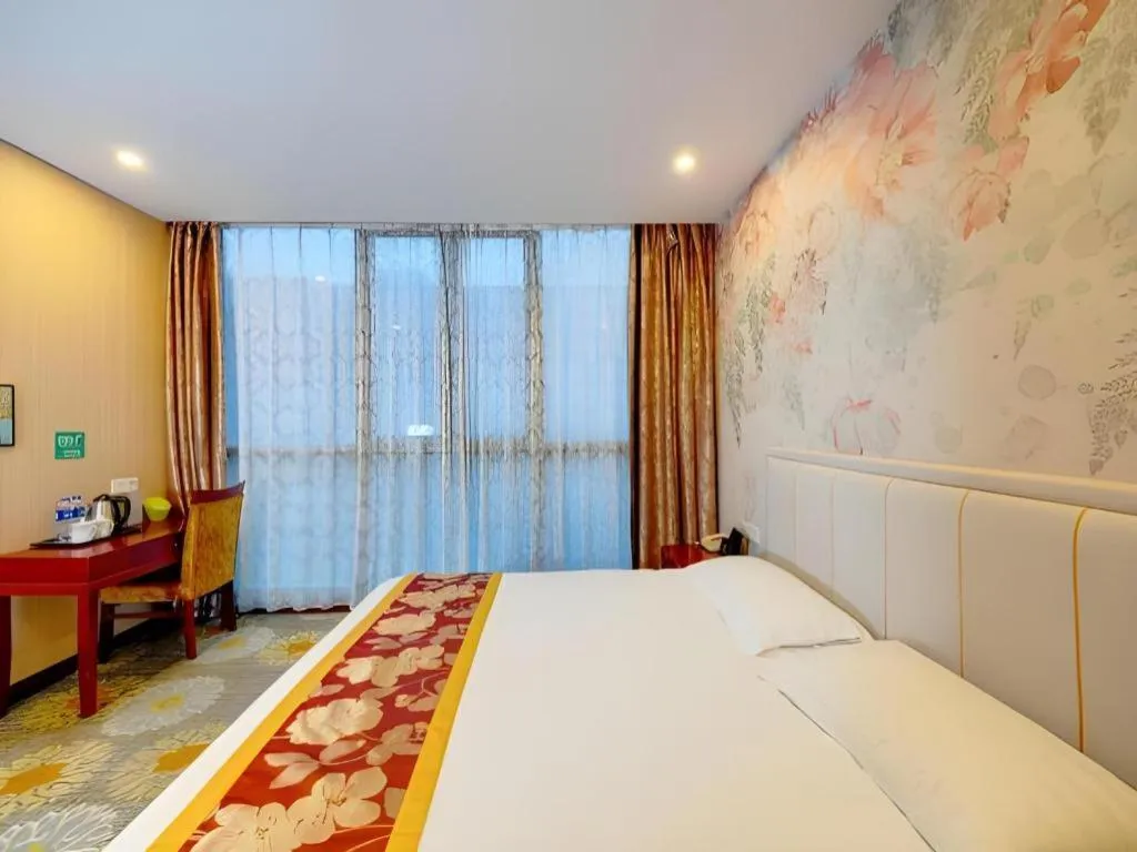 Bed in Junlai Hotel Pudong Airport Shanghai