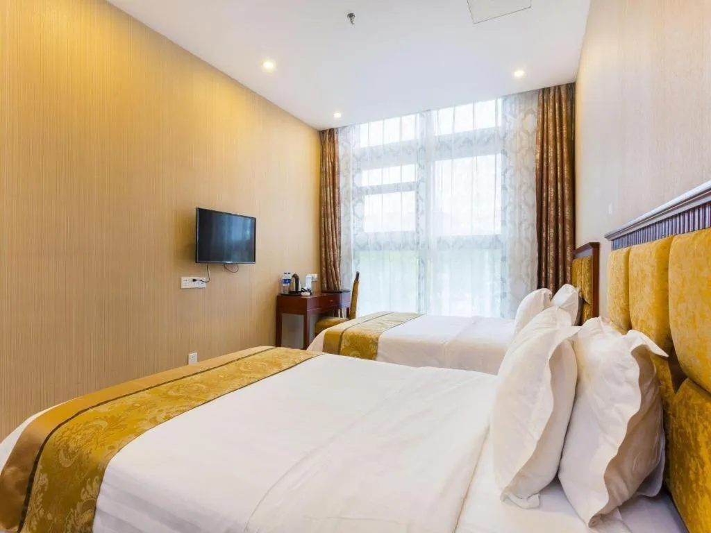 Bed in Junlai Hotel Pudong Airport Shanghai