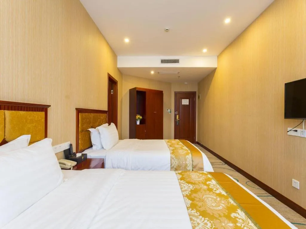 Bed in Junlai Hotel Pudong Airport Shanghai