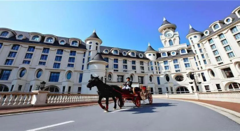 Yin Run Jin Jiang Castle Hotel